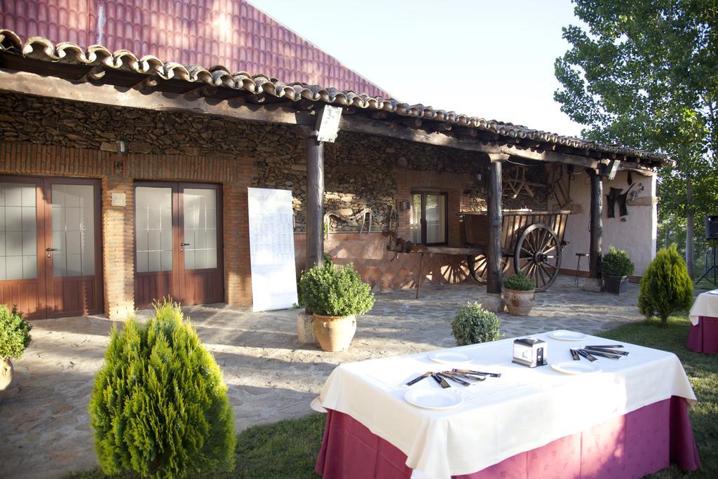 Complejo Rural El Prado Hotel Logrosán Екстериор снимка